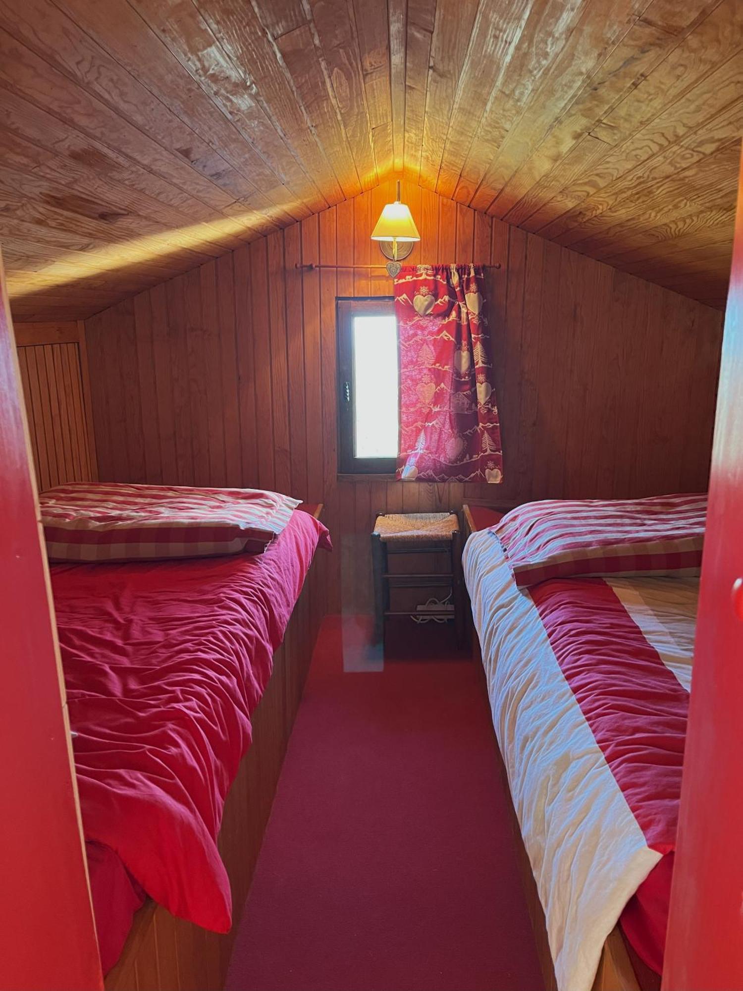 Chalet Des Myrtilles - Chalet Cosy Avec Vue Arette Exteriér fotografie