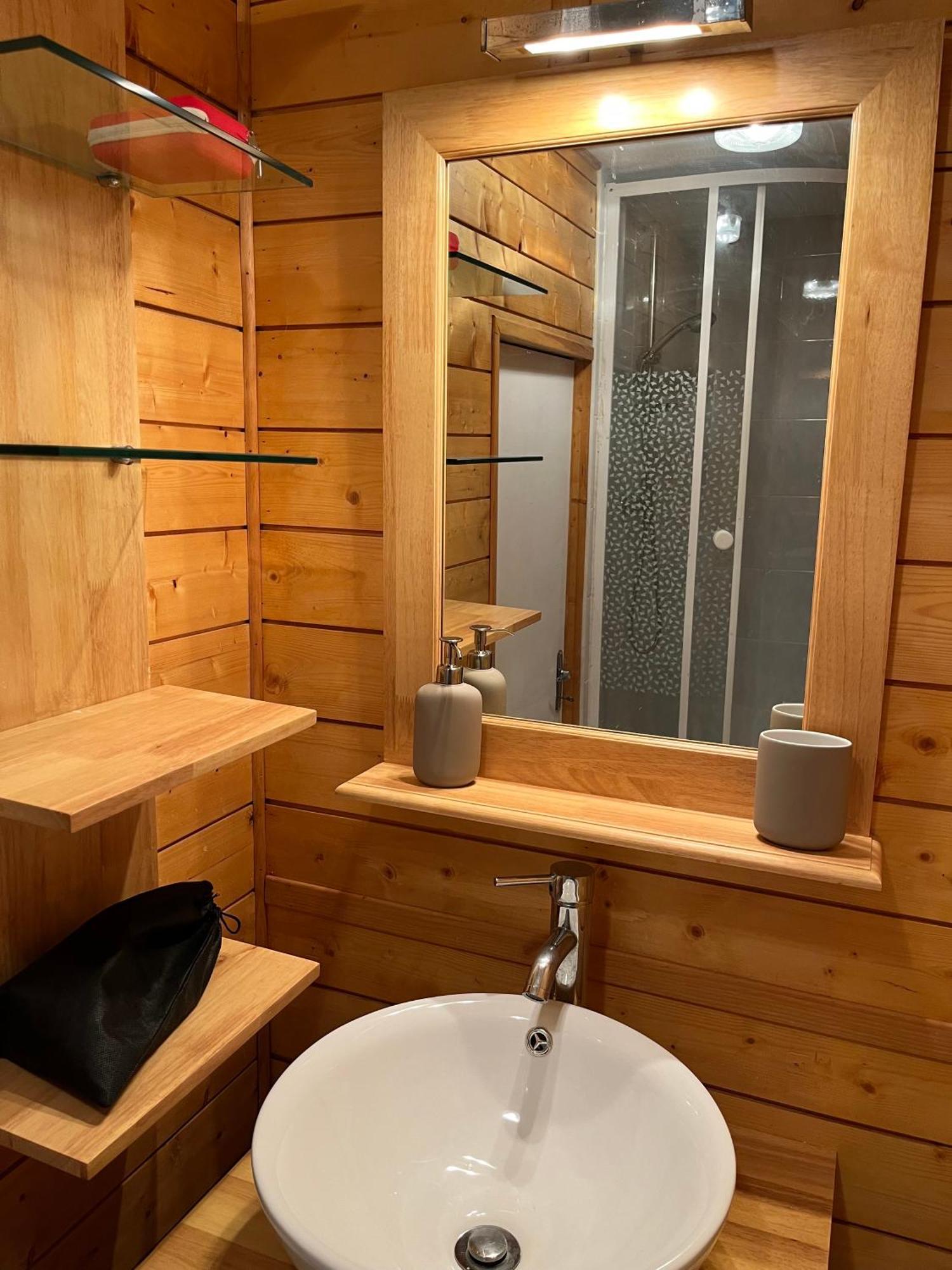 Chalet Des Myrtilles - Chalet Cosy Avec Vue Arette Exteriér fotografie